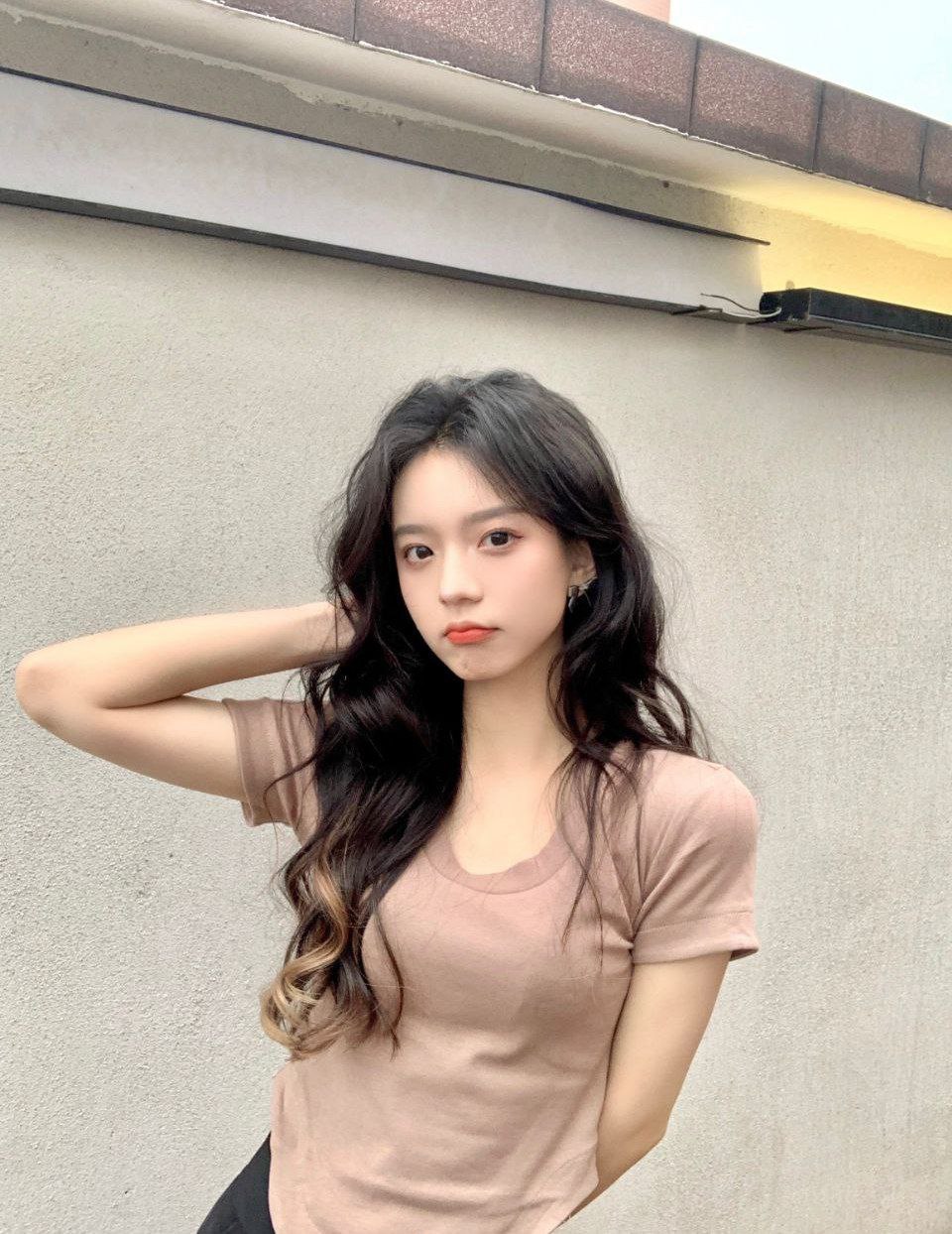 涓涓二姐和小诸葛离婚了吗 涓涓二姐老公